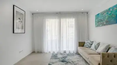 Apartamento en venta en Centro Estepona 76m2 3 dormitorios