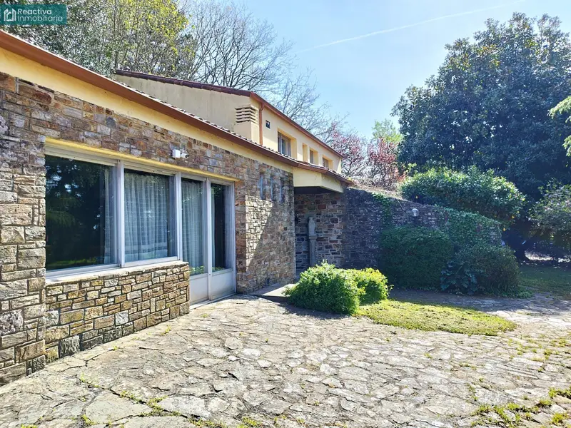 Venta Chalet con chimenea en Cacheiras Teo