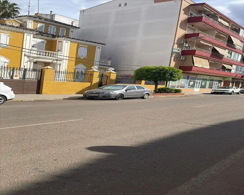 Piso 80m2 4 habitaciones 3 baños Almendralejo