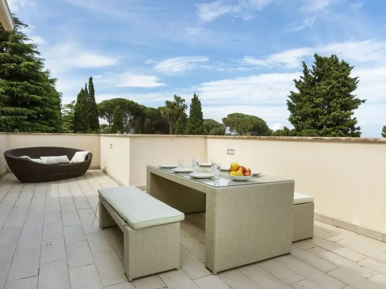 Casa Villa 2 Dormitorios L Escala Alquiler España