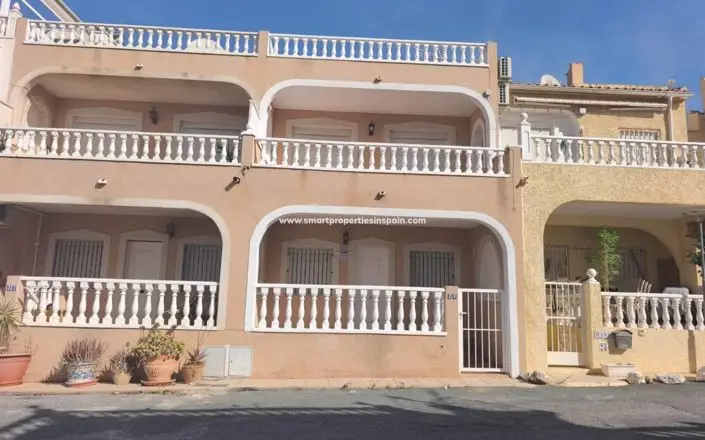 2 Bed Townhouse for sale