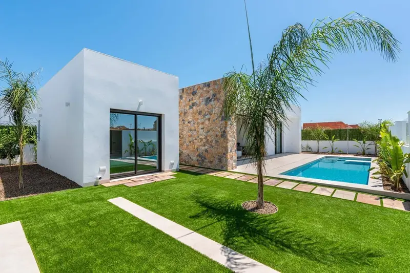 Villa en San Javier Murcia con Piscina y Jardin Privado