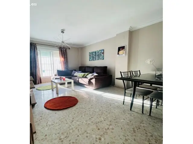 Piso en Vejer de la Frontera con Patio Privado