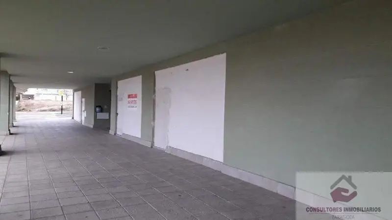 Venta Local Comercial Montecanal Zaragoza
