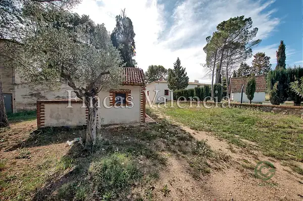 Masia Historica Sierra Mariola 17332m2 1329m2 construidos