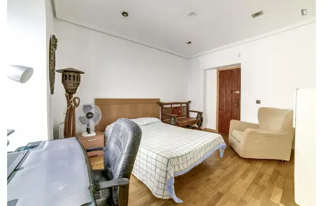 Apartamento 11 Dormitorios Madrid Estudiantes Malasaña