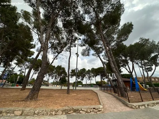Chalet en Tancat de l Alter con Piscina y Jardin