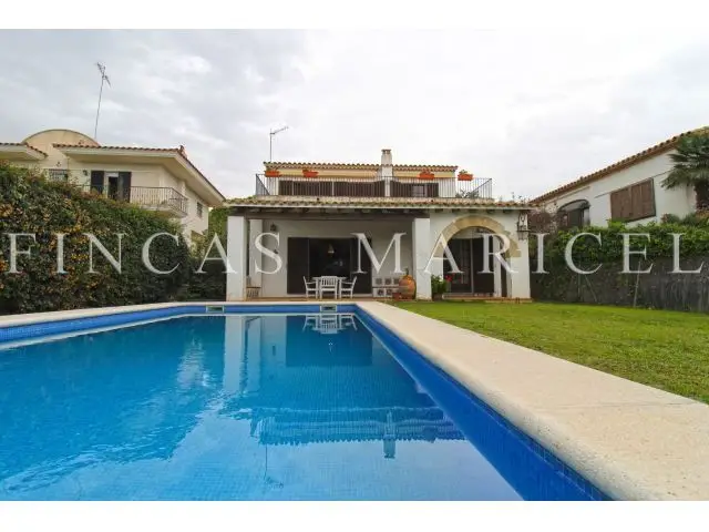 Chalet En Venta En Sitges, Barcelona