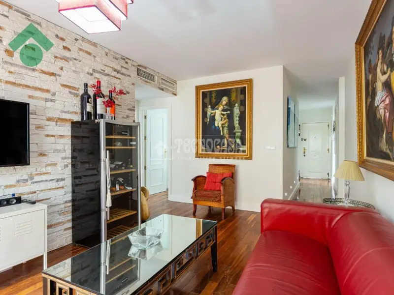 Atico exclusivo en Burriana Nerja con terraza de 170m2 y garaje