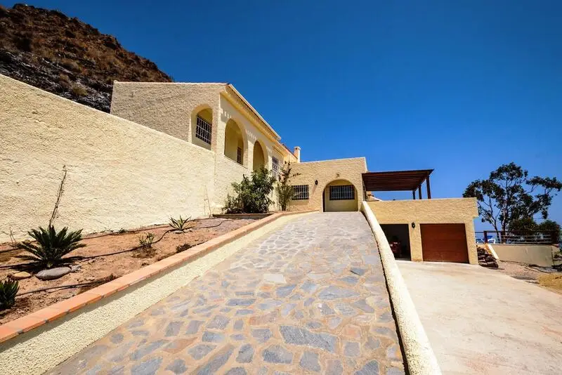 Villa Tradicional con Vistas al Mar en Mojacar Playa