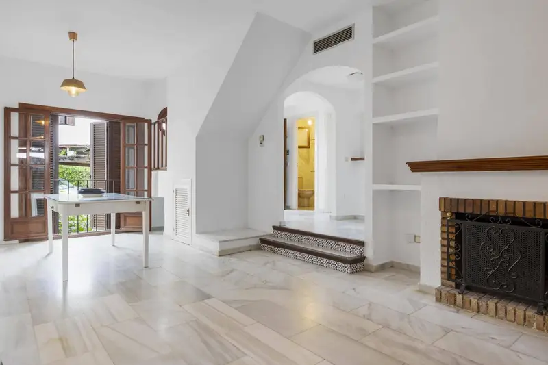 Chalet en venta en Estepona con vistas al mar
