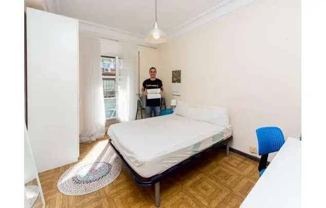 Apartamento 99m2 Madrid Cinco Habitaciones Dos Ba		nos Cerca Metro