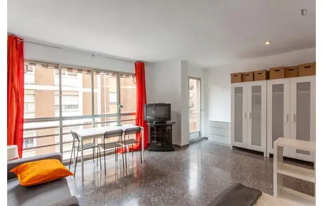 Alquiler Apartamento 5 Dormitorios Valencia