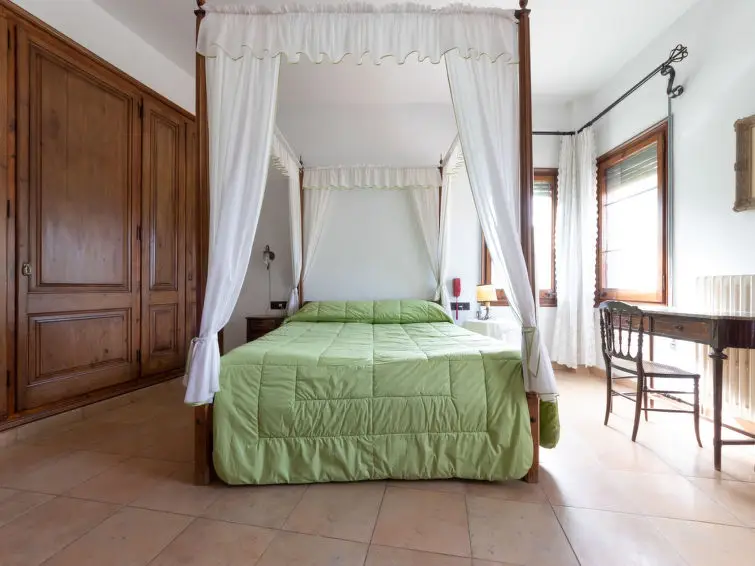 Casa Rural 4 Dormitorios Cambrils Alquiler Familiar