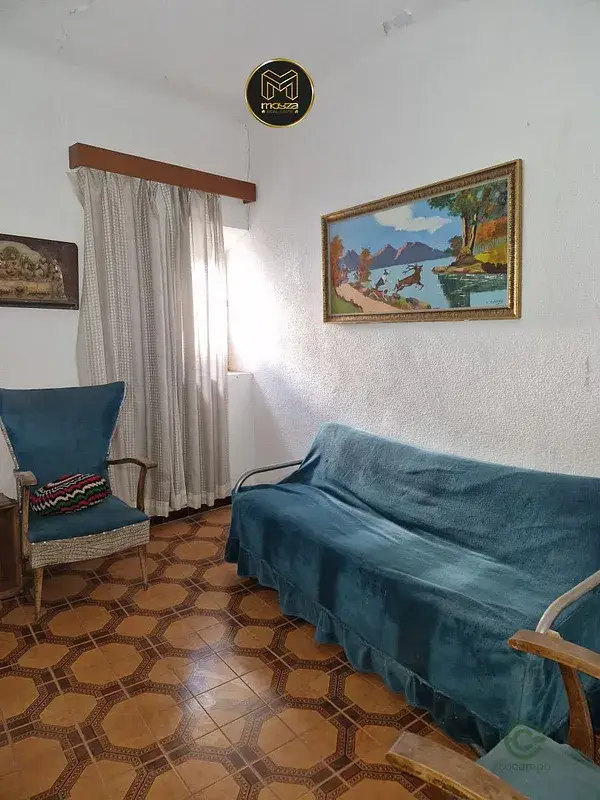 Casa amplia para reformar con gran potencial Jaen