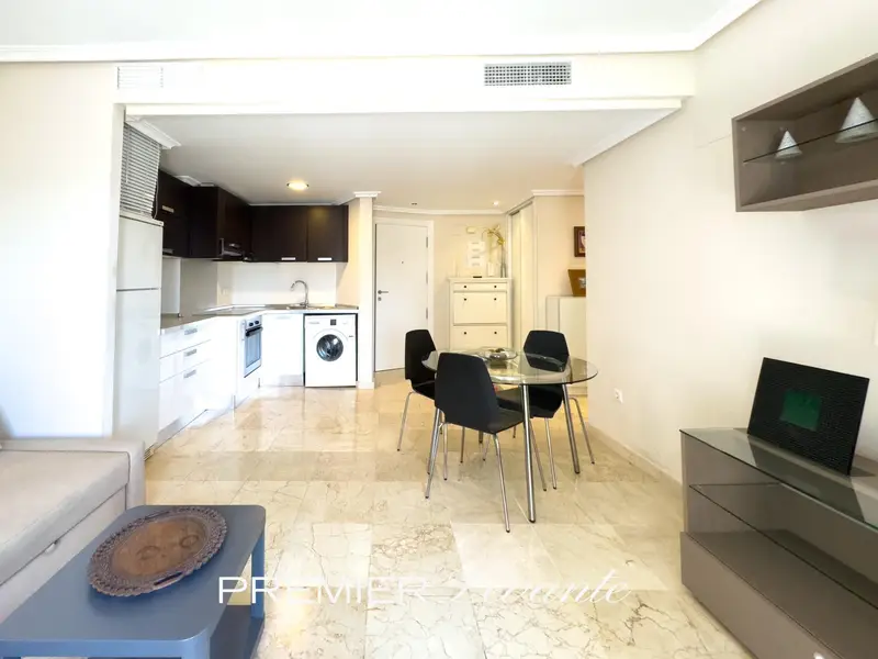 Venta Ático Centro Alicante 50m² 30m² Terraza Amueblado