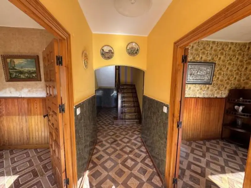 Chalet en Oreña Cantabria 358m2 con terreno 3300m2
