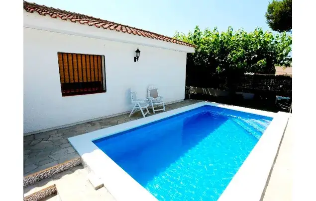 Casa 3 Dormitorios Deltebre 720m2 Playa Piscina Privada