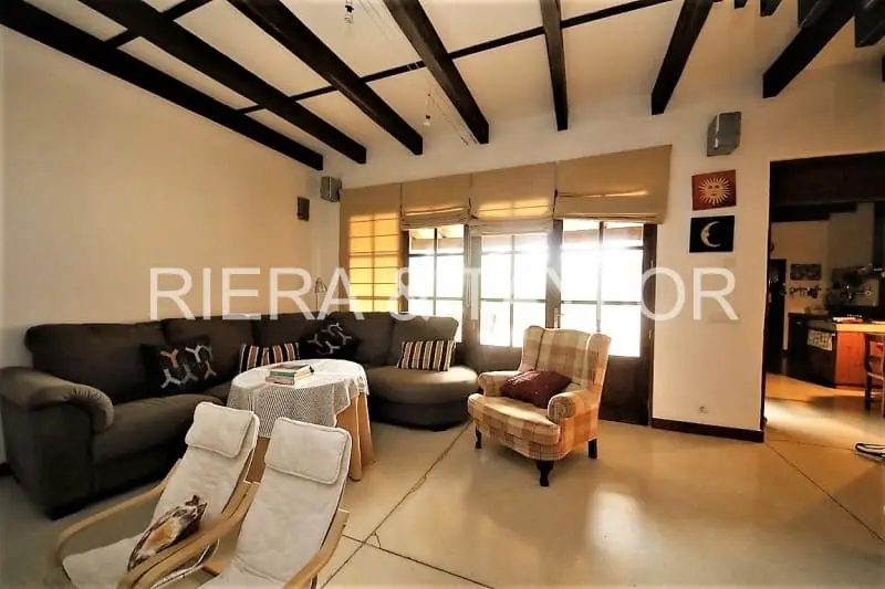 Casa en Petra Mallorca Reformada con Jardin