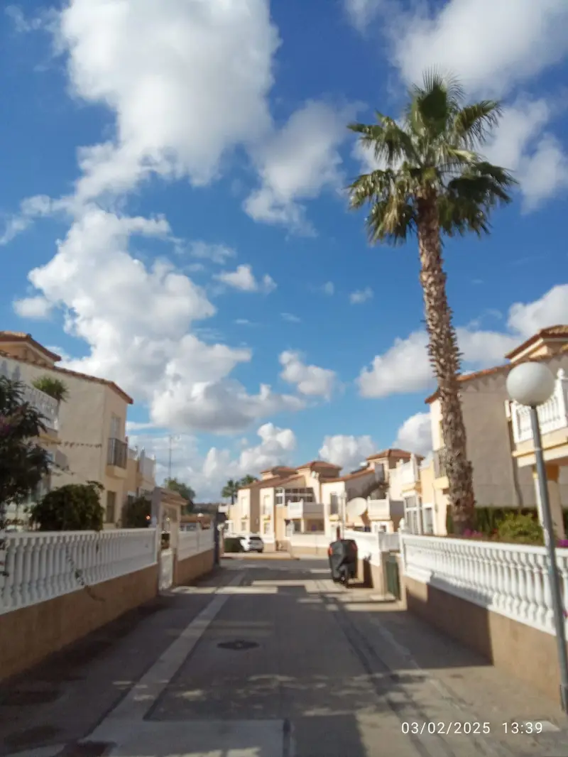Chalet en Venta Montebello Algorfa 3 Dormitorios 2 Baños