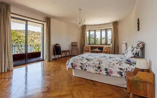 Casa de Lujo en Viana do Bolo 1000m2 7800m2 Parcela