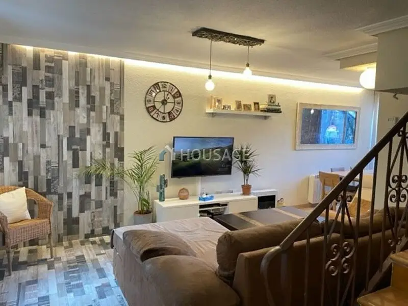 Dúplex en Alpedrete con Piscina y Garaje