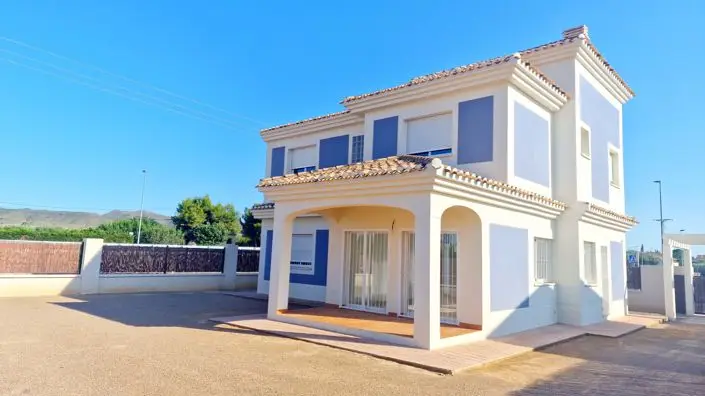 Villa 4 Dormitorios en Venta La Hoya Almendricos Purias