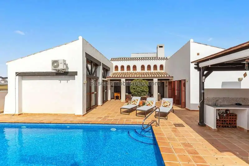 Villa de Lujo en Campo de Golf Murcia