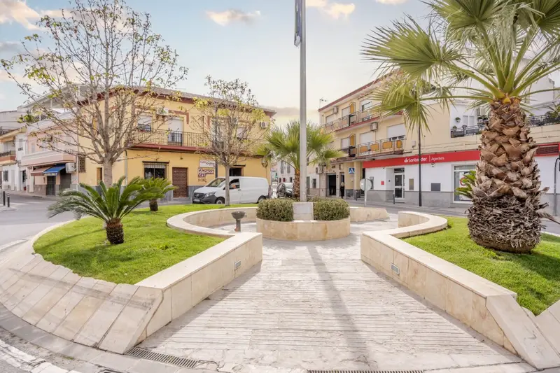 Venta Terreno Centro Otura 9 Pisos Garaje Trasteros