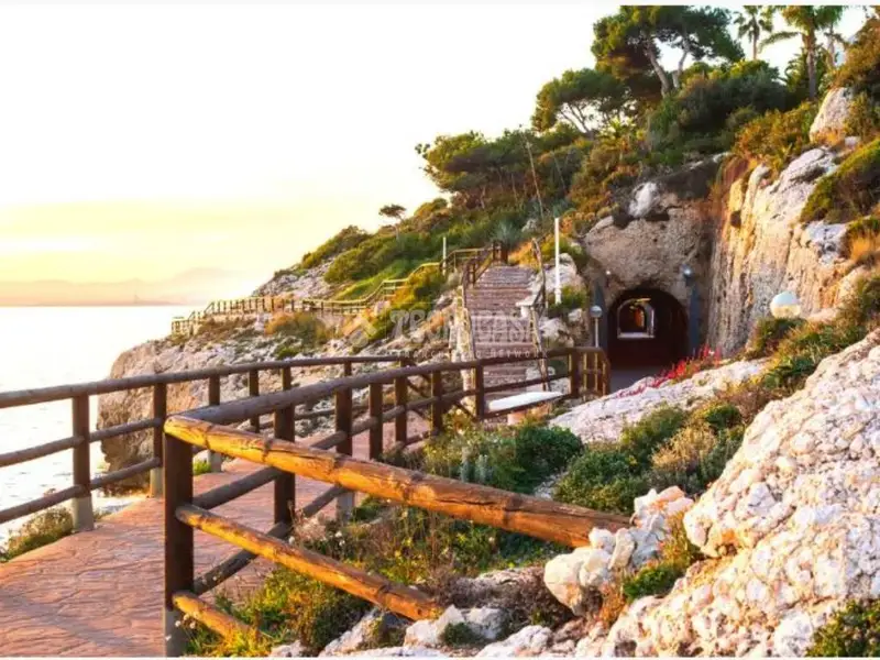 Casa en venta en La Cala Del Moral