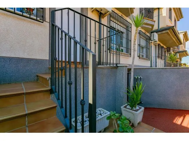 Casa en Venta Maracena Cerrillo 3 Habitaciones 182m2