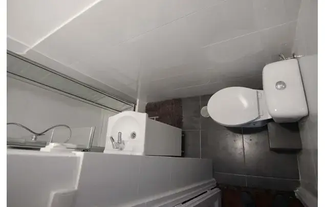 Habitacion 180m2 Madrid Calle Toledo Alquiler