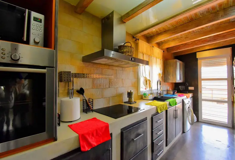 Chalet en Venta Llombai Valencia 3 Dormitorios Piscina