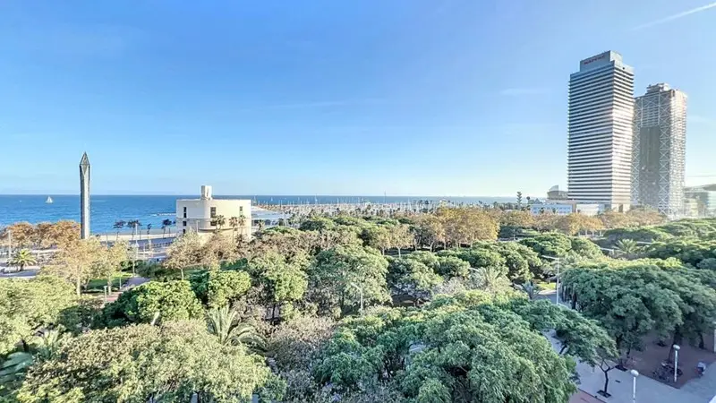MAGNÍFICO ÁTICO DÚPLEX EN 1A LÍNEA DE MAR EN VILA OLÍMPICA