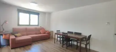 Alquiler Piso Paiporta: Moderno y Equipado con Terraza y Garaje