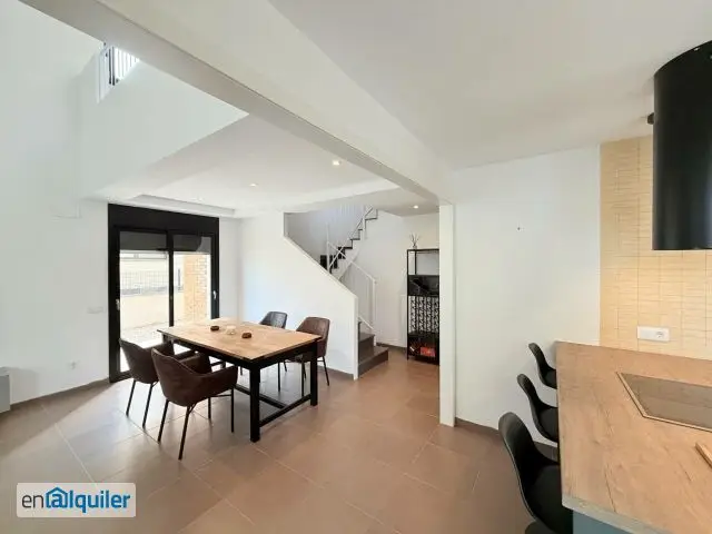 Casa en venta El Pla del Penedes 4 habitaciones garaje jardin terraza