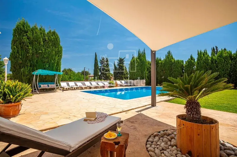 Chalet en Alquiler Ibiza 12 Personas 5 Dormitorios Piscina Vistas al Mar