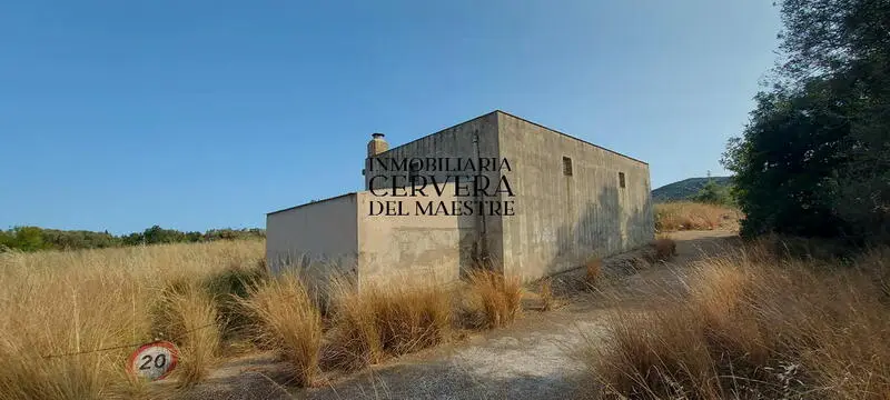 Finca Rustica con Almacén en Peñiscola
