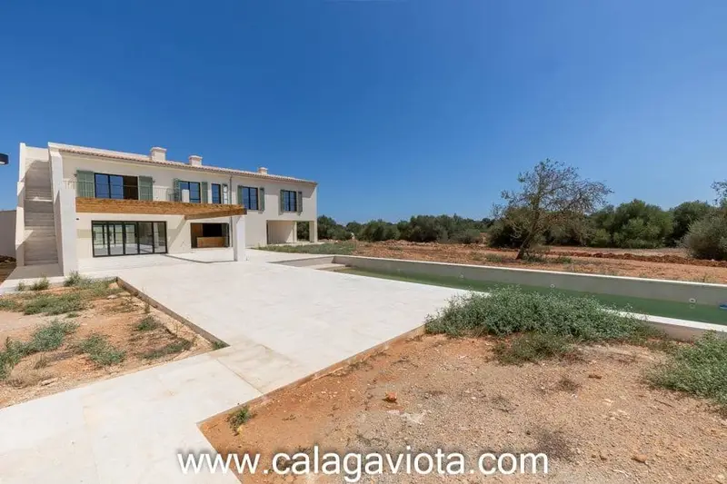 Finca de Lujo en Ses Salines Mallorca Nueva Construccion Vistas al Mar