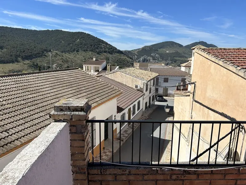 Casa en Venta Moclin Granada 289m2 6 Dormitorios Jardin Azotea
