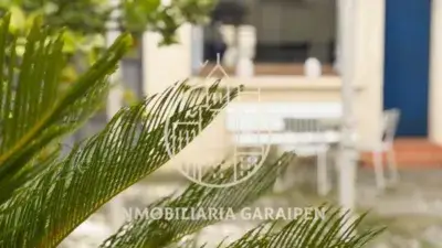 Casa Bifamiliar en Olite: Espacio, Tranquilidad y Multiples Posibilidades