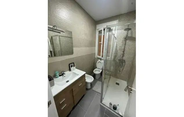 Alquiler Apartamento 6 Dormitorios Madrid