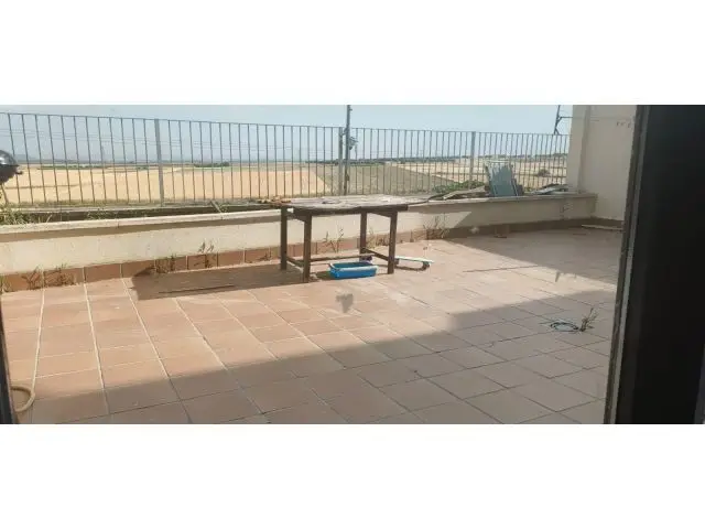 Piso en Planta Baja con Patio 53m2 y Garaje en Cedillo del Condado