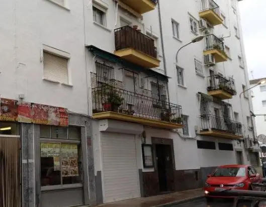 Local en Ronda 90 m2 Calle José Carrasco Panal
