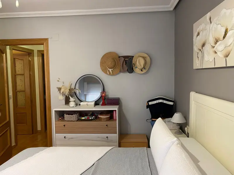 Piso en Venta en Barbastro  3 Dormitorios Terraza Reformado