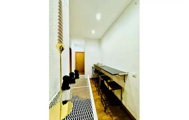 Apartamento 6 Dormitorios Madrid Estudiantes Jovenes