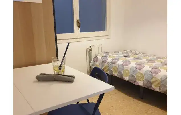 Apartamento espacioso en Barcelona centro: 6 habitaciones, 6 baños