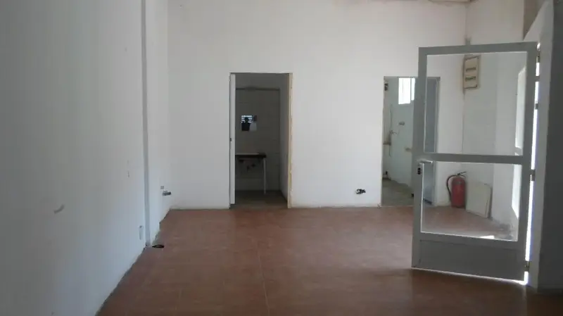 Venta Local Comercial Getafe 148m2 Soleado Dos Plantas
