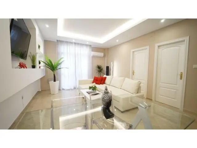 Estupendo Piso Reformado Granada Zona Centro