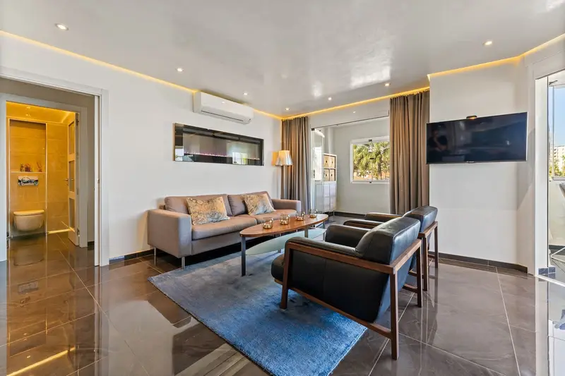 Apartamento en Venta Puerto Marina Benalmádena 3 Dormitorios 2 Baños